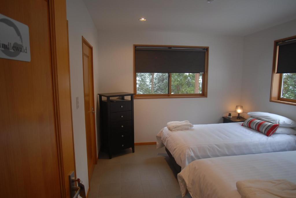 Bears Den Mountain Lodge Hakuba Room photo